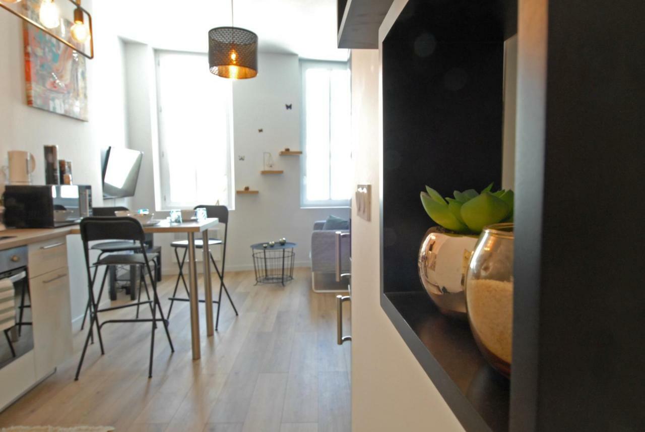 Appartement Neuf Hyper Centre _ Saint Ferreol Marseille Ngoại thất bức ảnh